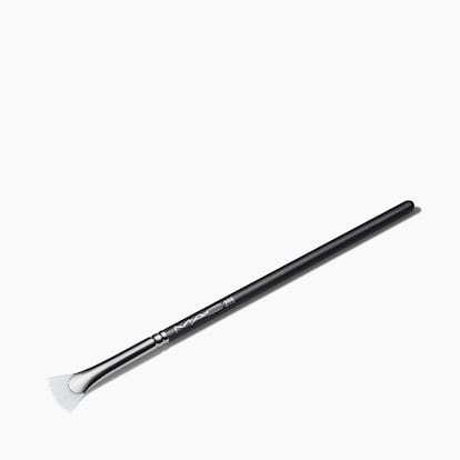 205 Synthetic Mascara Fan Brush, Product Shot