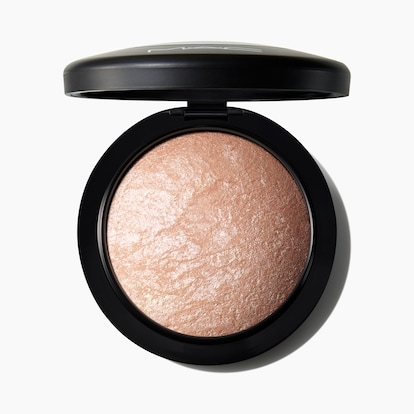 Mineralize Skinfinish, 10.0 g, Soft & Gentle, Product Shot