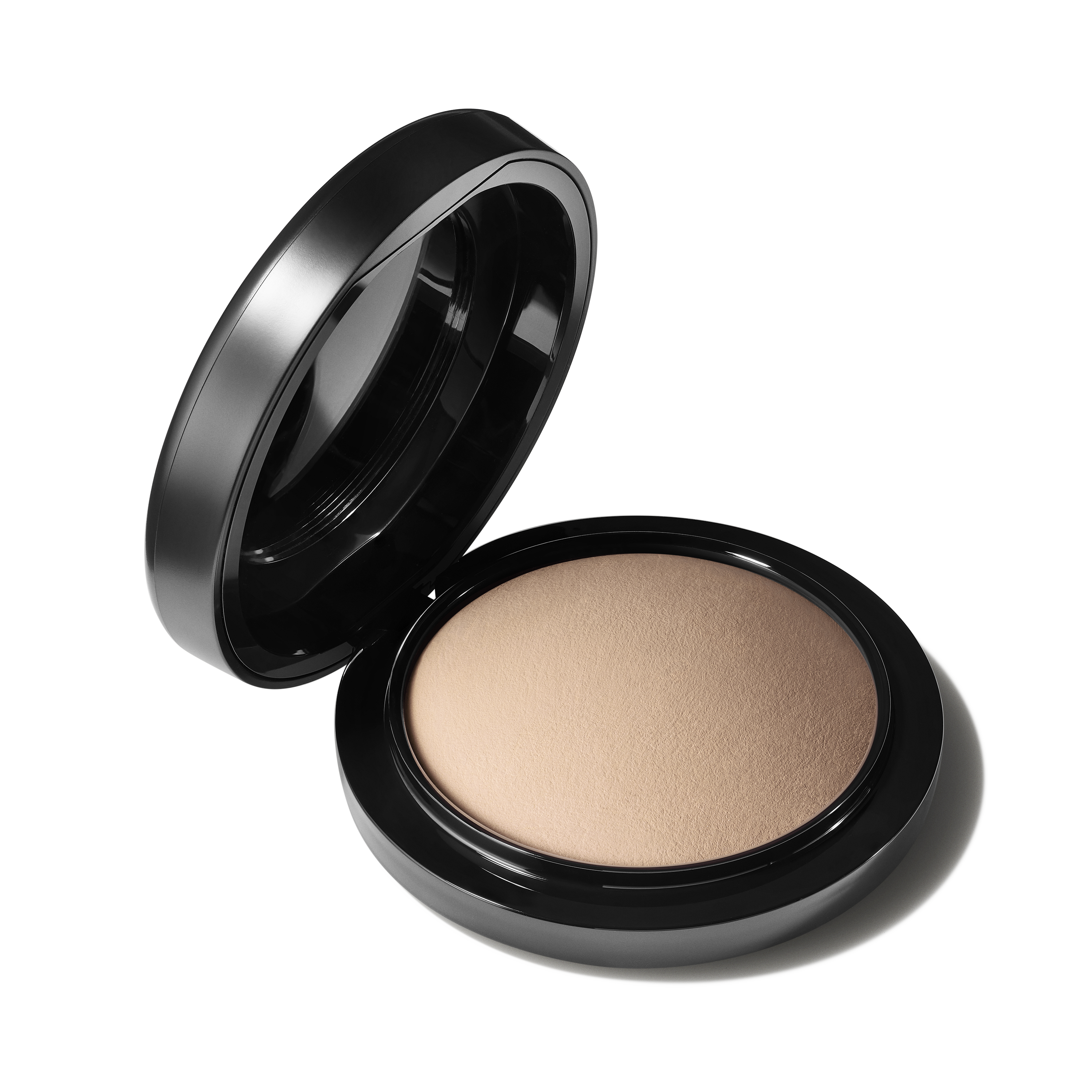 MAC Mineralize Skinfinish Natural ライト Mineralize Skinfinish Natural | MAC Cosmetics