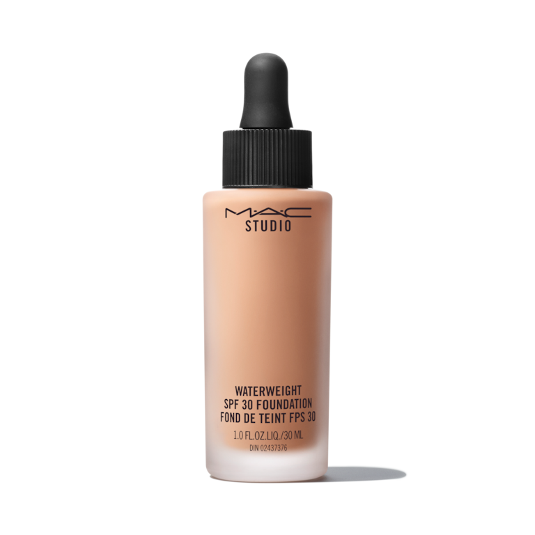 Studio Waterweight Fond de Teint Studio Waterweight SPF 30, NC40, NC40, 30ml, Product Shot