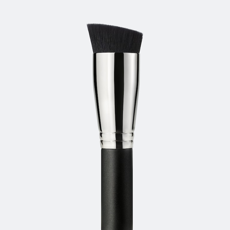 196 Synthetic Slanted Flat Top Foundation Brush, 14.5cm, Product Shot