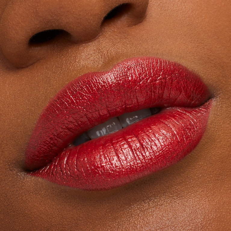 Frost Lipstick / Gift of Gold, Regal Red, 3g, Model, Deep Skin Tone