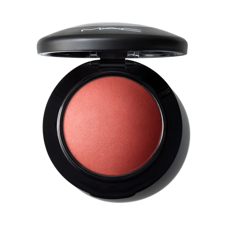 Mineralize Blush, Flirting With Danger, 4g, Product Shot