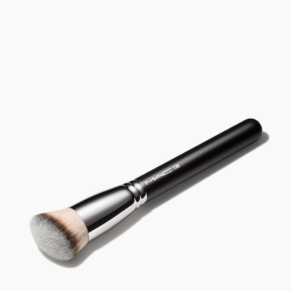 170 Synthetic Rounded Slant Brush, Product Shot