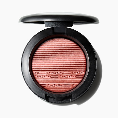 Extra Dimension Blush, 4.0 g, Hushed Tone, Product Shot