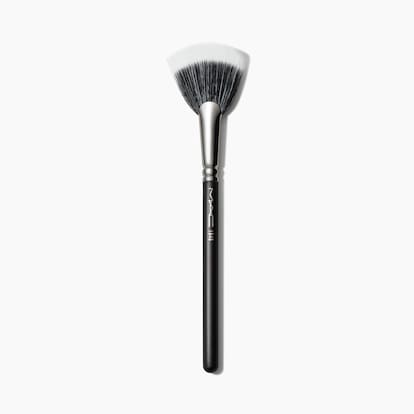 184 Synthetic Duo Fibre Fan Brush, Product Shot