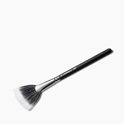 184 Synthetic Duo Fibre Fan Brush, Product Shot