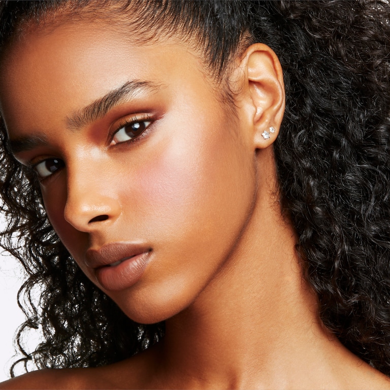 Glow Play Blush Glow Play, 7.3 g, Rosy Does it, Model, medium