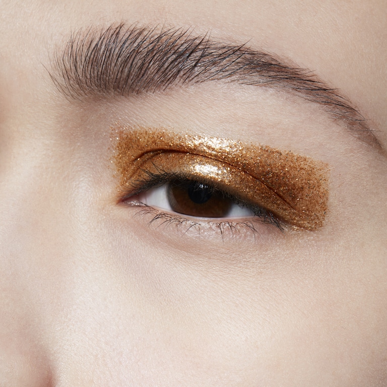 Dazzleshadow Liquide, 4.6 g, Blinking Brilliant, Model, light