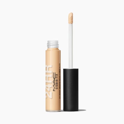 Studio Fix 24-Hour Smooth Wear Concealer, 7.0 ml, NC25, Product Shot