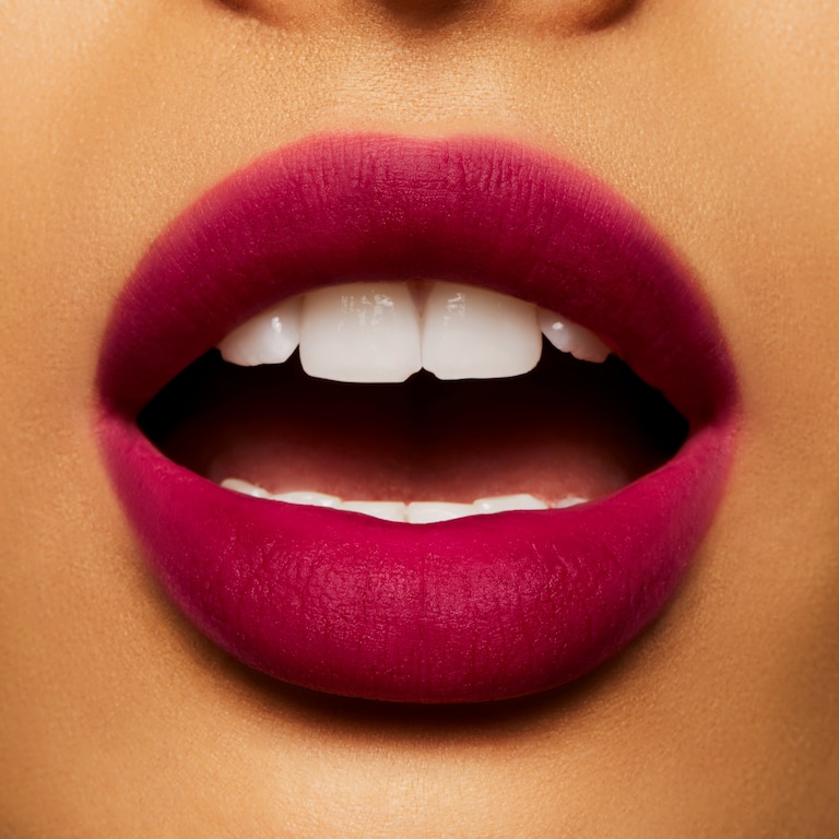 Powder Kiss Liquid Lipcolour, 5.0 ml, Burning Love, Model, medium