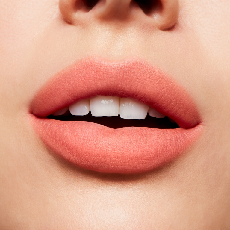 Powder Kiss Liquid Lipcolour, 5.0 ml, Mull It Over, Model, light