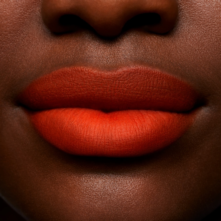 Powder Kiss Liquid Lipcolour, 5.0 ml, Resort Season, Model, deep