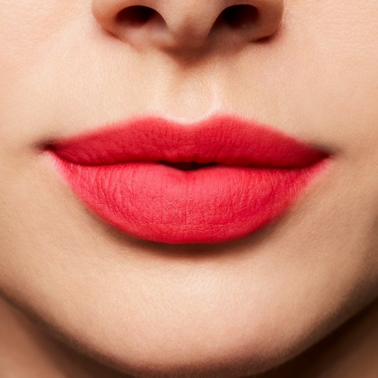 Powder Kiss Rouge à lèvres liquide, 5.0 ml, ESCANDALO！, Model, light
