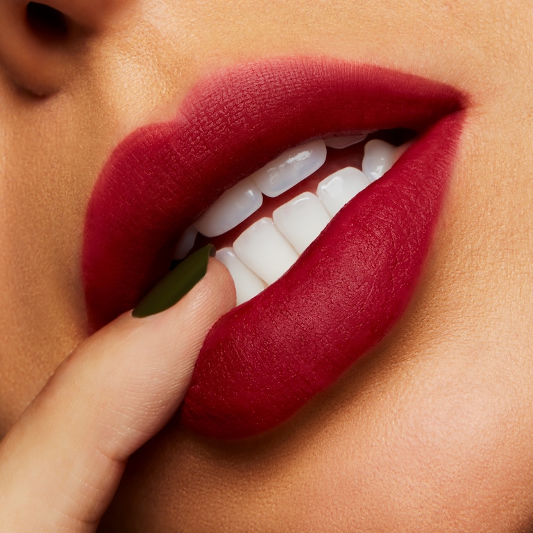 Powder Kiss Liquid Lipcolour, 5.0 ml, Make Love To The Camera, Model, medium
