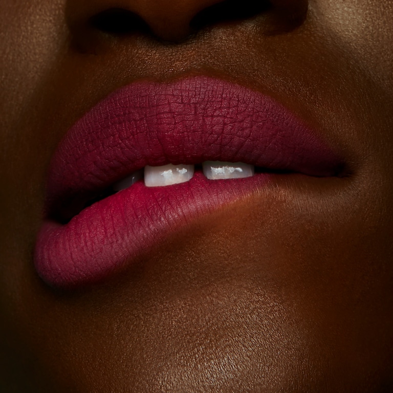 Powder Kiss Liquid Lipcolour, 5.0 ml, Elegance Is Learned, Model, deep