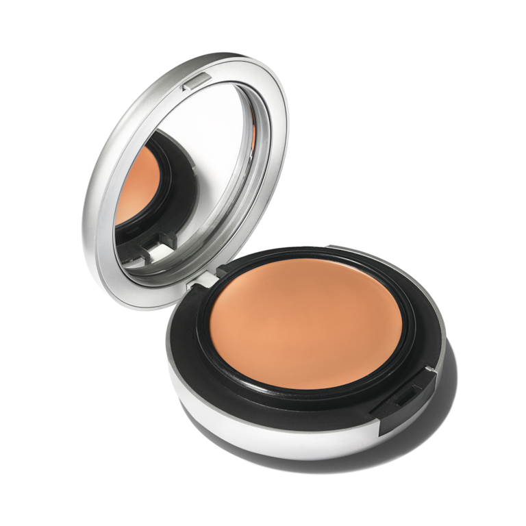 Studio Fix Tech Cream-To-Powder Foundation, 10.0 g, NW22, Product Shot