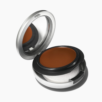 Studio Fix Tech Cream-To-Powder Foundation, 10.0 g, NW55, Product Shot