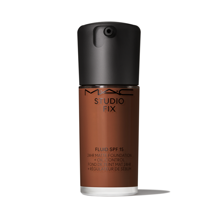 Studio Fix Fluid SPF 15 24hr Matte Foundation + Oil Control, NC63, 30ml, Product Shot