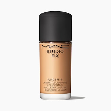 Studio Fix Fluid SPF 15 24HR Matte Foundation + Oil Control \ Mini M·A·C, 15.0 ml, NC30, Product Shot