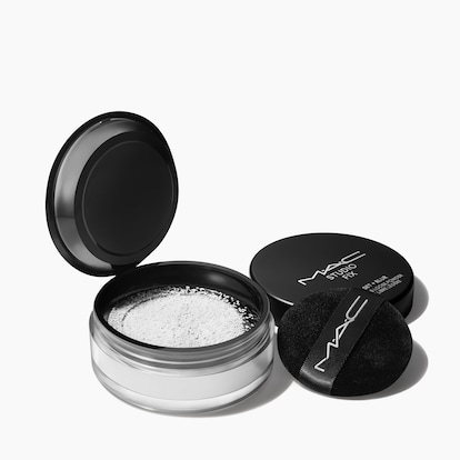 Studio Fix Pro Set + Blur Weightless Loose Powder, 12.0 g, Translucent, Product Shot