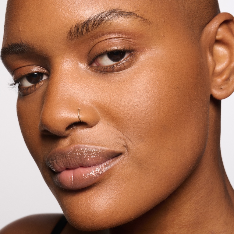 Mineralize Skinfinish Natural, 10.0 g, Deepest, Model