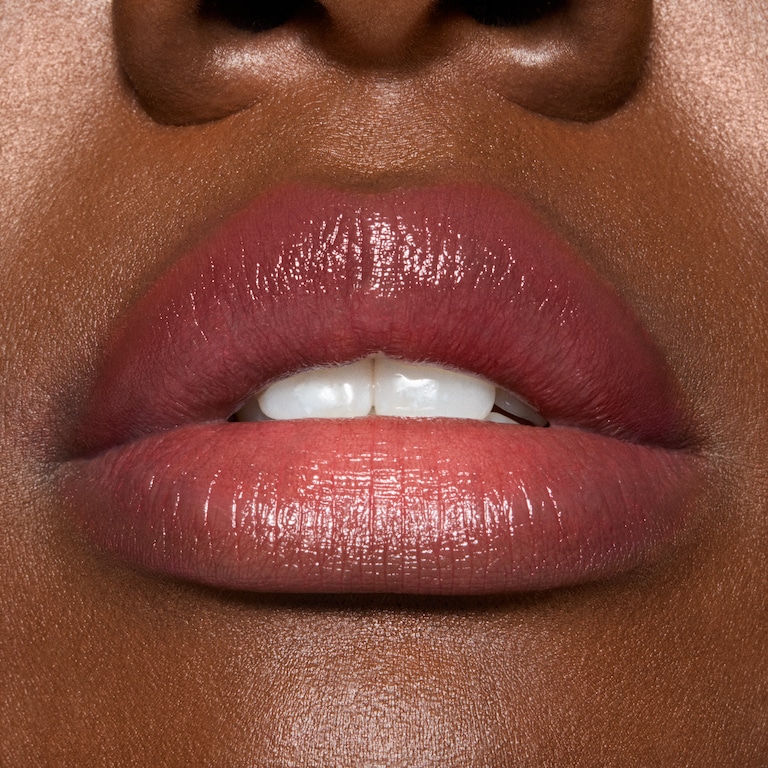 Glow Play Lip Balm / Metamorphosis Collection, 3.14 g, Smile, Model, deep