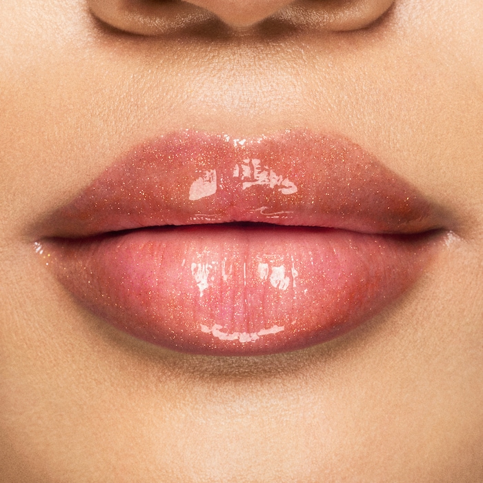 Lipglass Air Non-Sticky Gloss / Holiday, 5.0 ml, Snowkissed, Model, medium