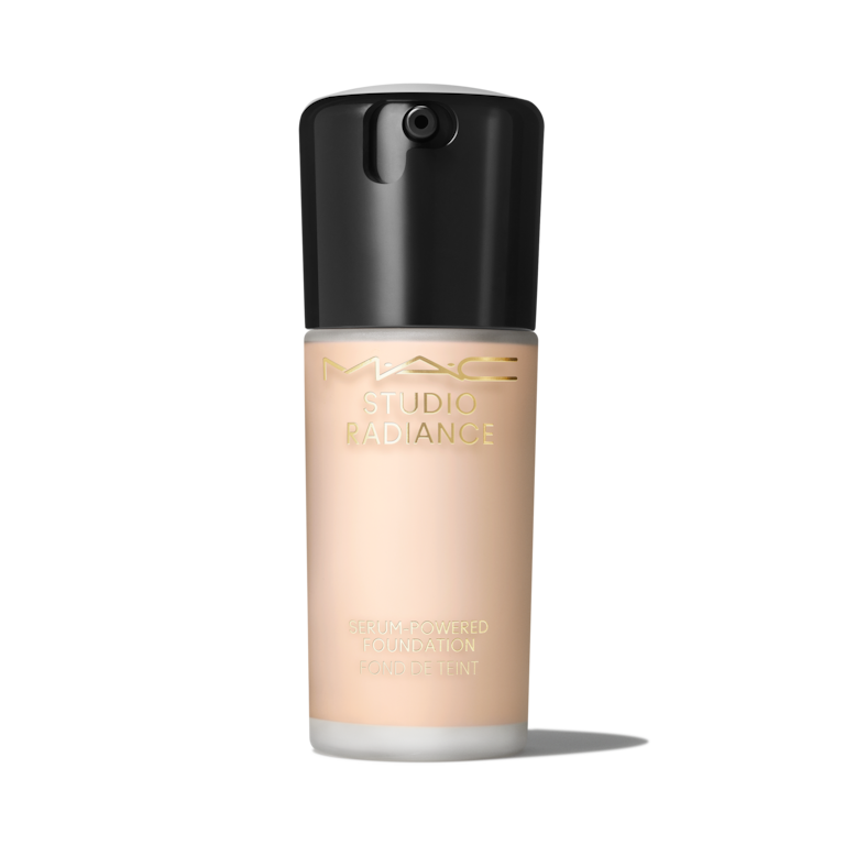 Studio Radiance Serum-Powered™  Foundation, 30.0 ml, NW8, Product Shot
