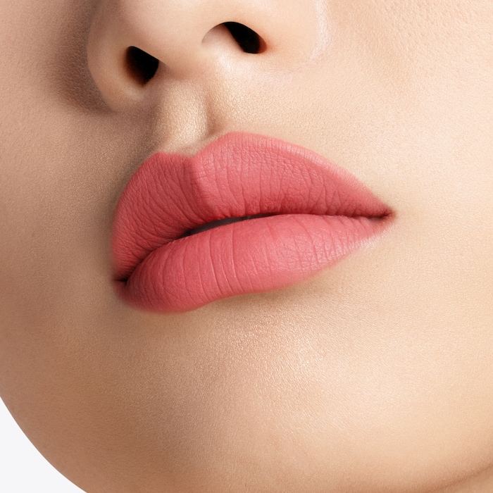 Runway Liquid Lip Colour Matte, 6.0 ml, 134 Coral Honey, 134, Model, light