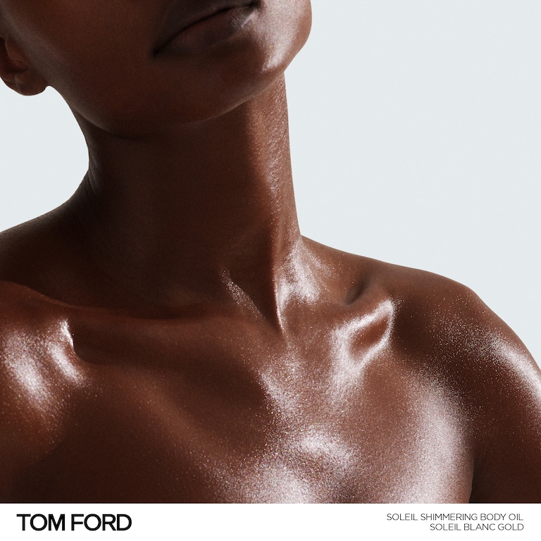 Soleil Blanc Shimmering Body Oil, Soleil Blanc, 100ml, Model, Medium Skin Tone