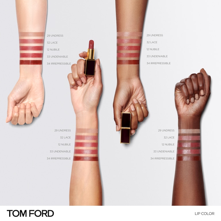 Runway Lip Color, 3.5 g, 34 Irrepressible, 34, Model