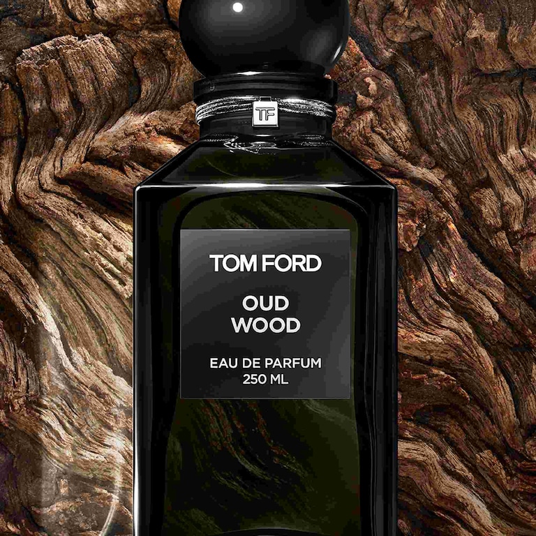 Oud Wood Eau de Parfum, 250ml
