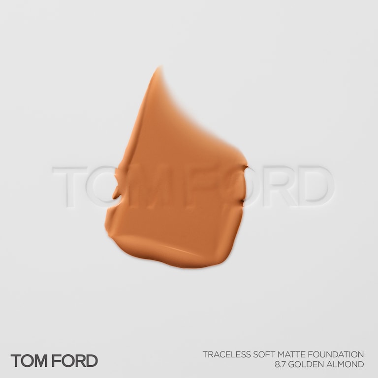Traceless Soft Matte Liquid Foundation, 30.0 ml, 8.7 Golden Almond, 8.7, Smoosh